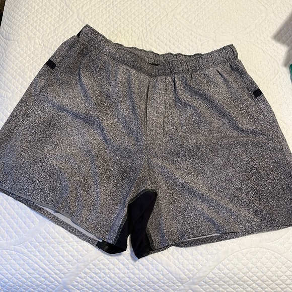 Lululemon Shorts - Picture 1 of 5